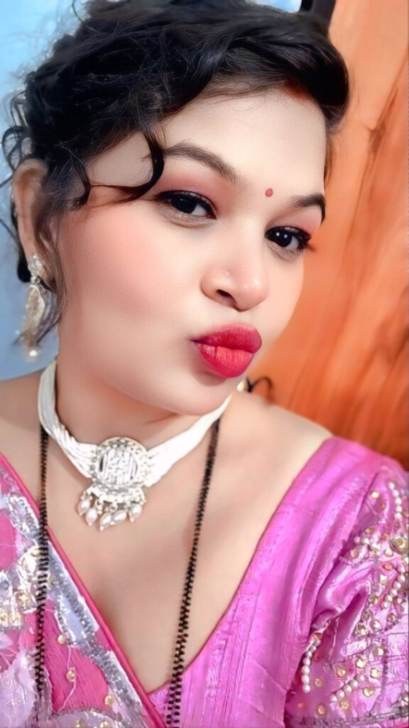simran fashion model in delhi ncr